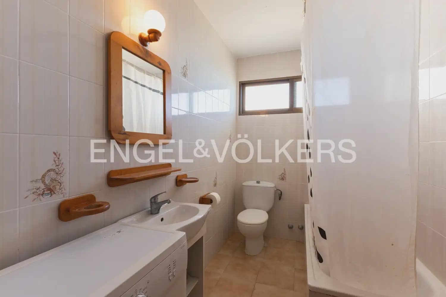 3 Zimmer Gewerbe zu verkaufen in Oropesa  - 1.400.000 € (Ref: 9898117)