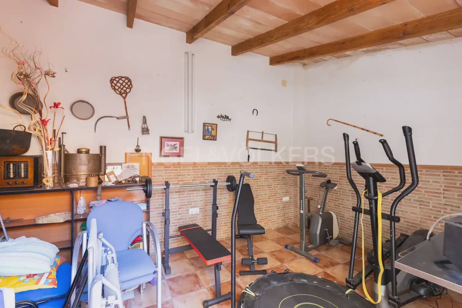 5 bedroom Townhouse for sale in Paterna with garage - € 520,000 (Ref: 9898119)