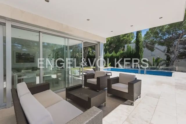5 soveværelse Villa til leje i Chiva med swimmingpool garage - € 4.500 (Ref: 9898120)