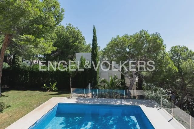 5 soveværelse Villa til leje i Chiva med swimmingpool garage - € 4.500 (Ref: 9898120)