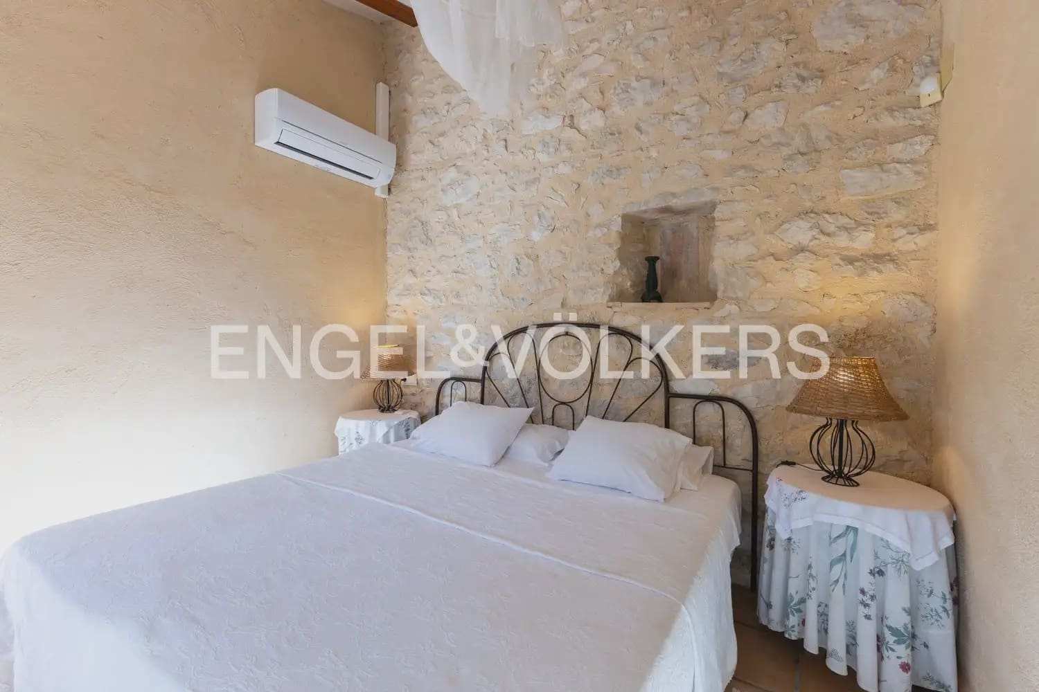 10 bedroom Finca/Country House for sale in Vall de Laguart with pool garage - € 1,300,000 (Ref: 9898121)