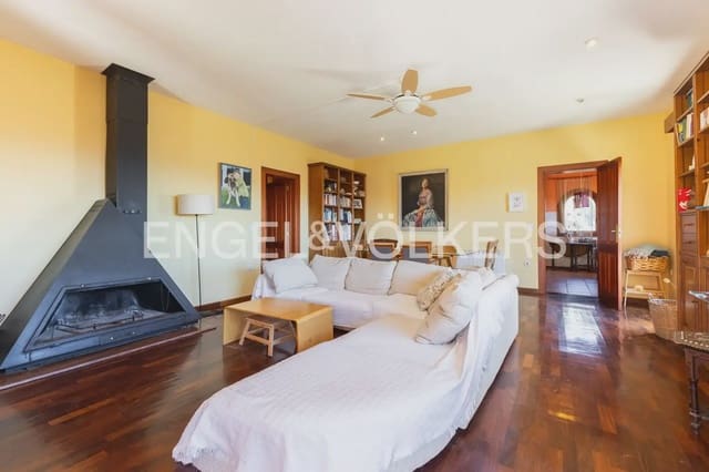 10 bedroom Finca/Country House for sale in Vall de Laguart with pool garage - € 1,300,000 (Ref: 9898121)