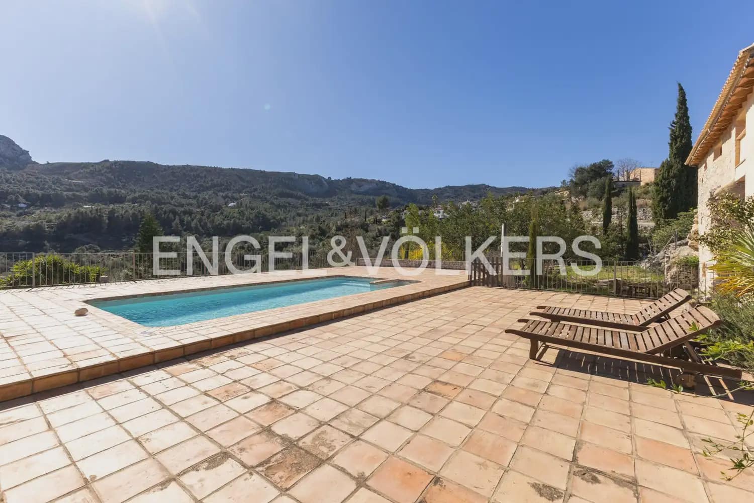 10 bedroom Finca/Country House for sale in Vall de Laguart with pool garage - € 1,300,000 (Ref: 9898121)