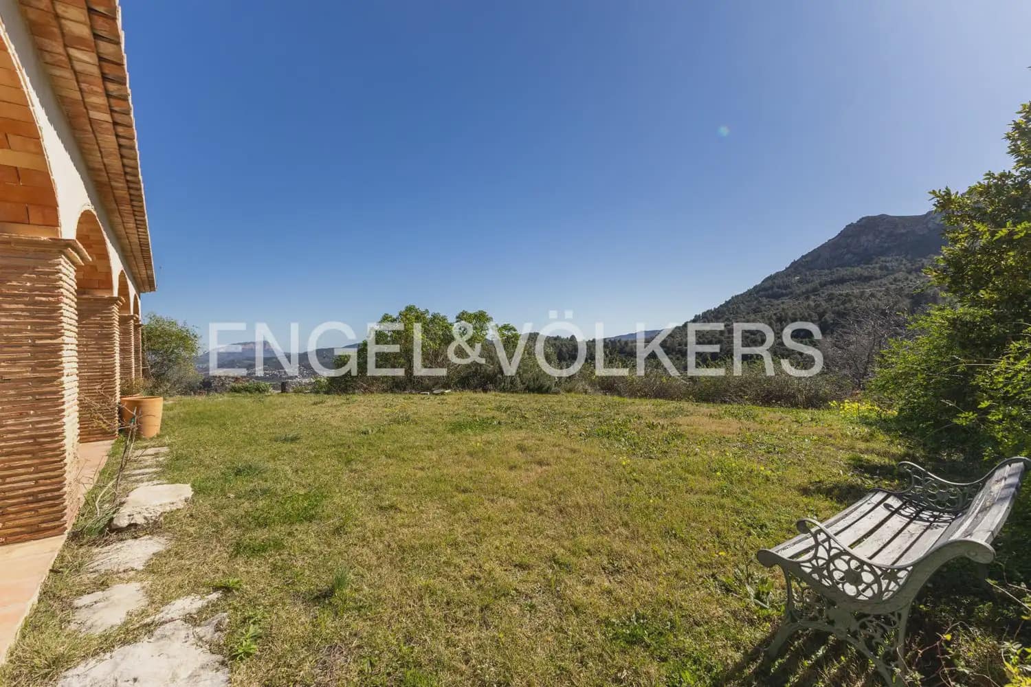 10 bedroom Finca/Country House for sale in Vall de Laguart with pool garage - € 1,300,000 (Ref: 9898121)