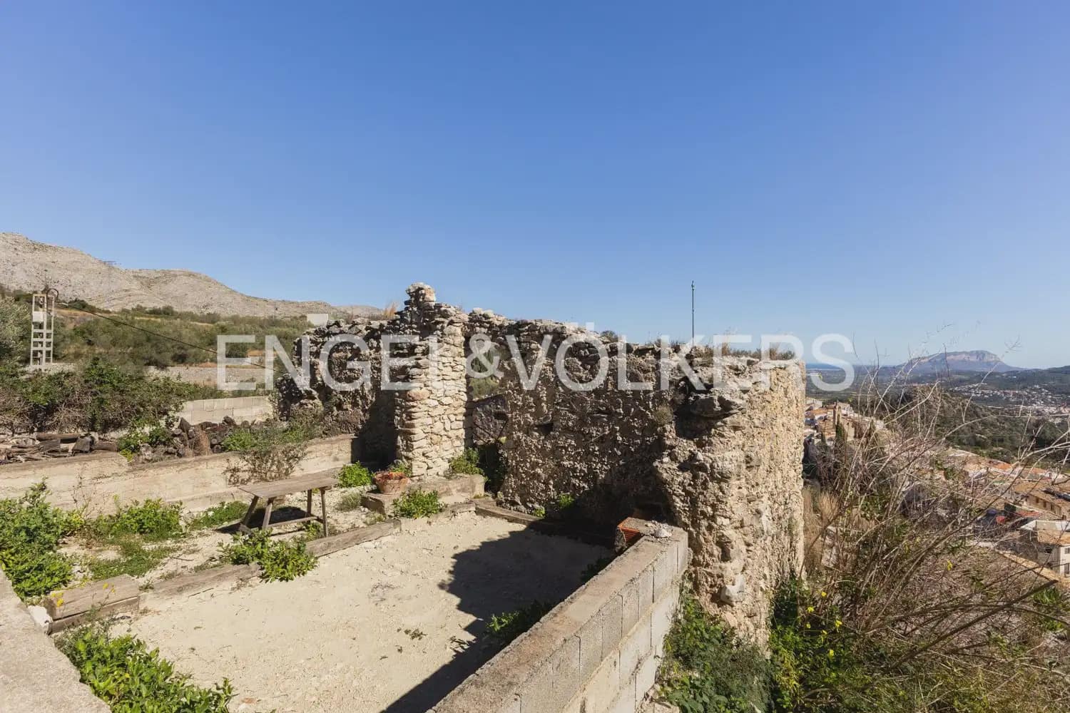 10 bedroom Finca/Country House for sale in Vall de Laguart with pool garage - € 1,300,000 (Ref: 9898121)