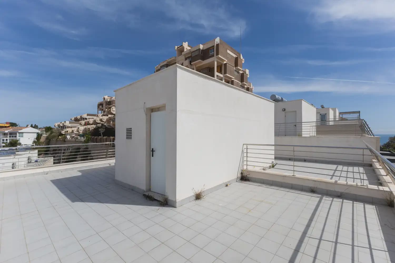 3 slaapkamer Villa te koop in Cullera met zwembad garage - € 500.000 (Ref: 9898124)