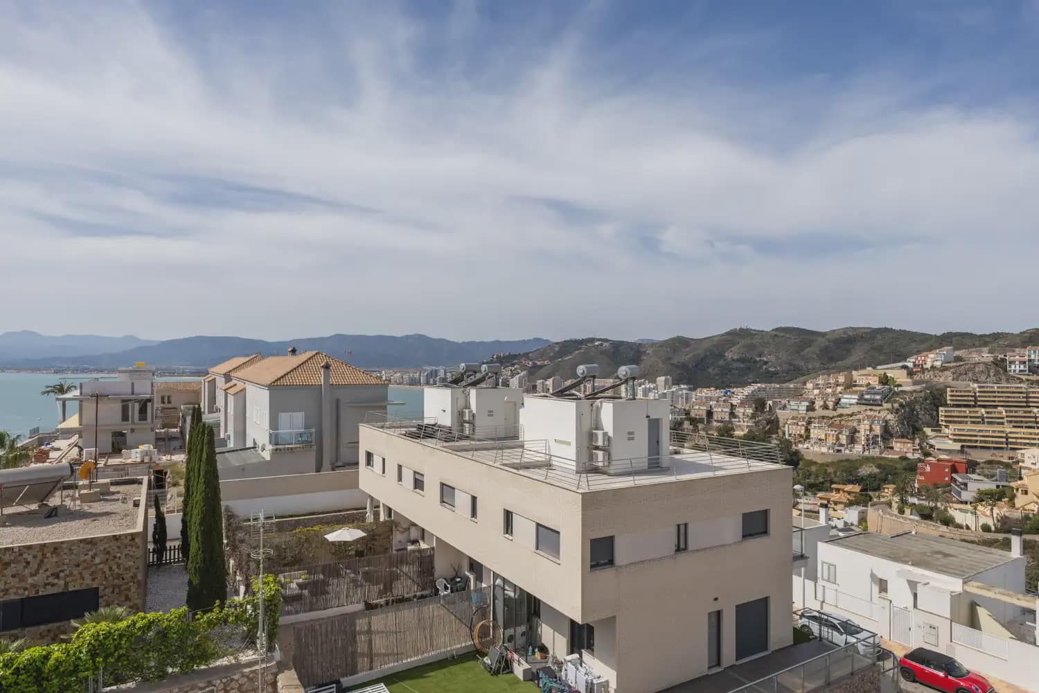 3 slaapkamer Villa te koop in Cullera met zwembad garage - € 500.000 (Ref: 9898124)