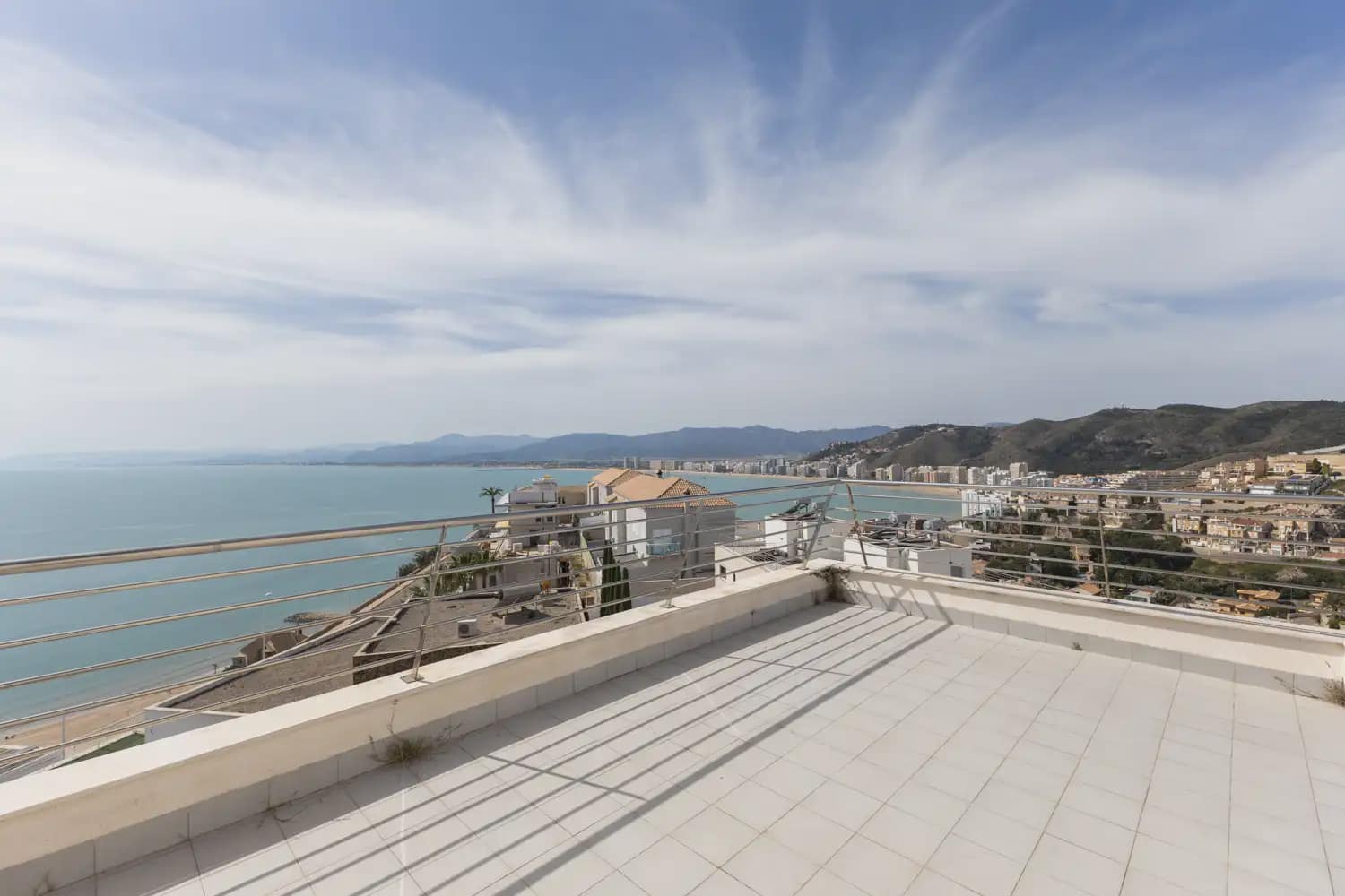 3 slaapkamer Villa te koop in Cullera met zwembad garage - € 500.000 (Ref: 9898124)