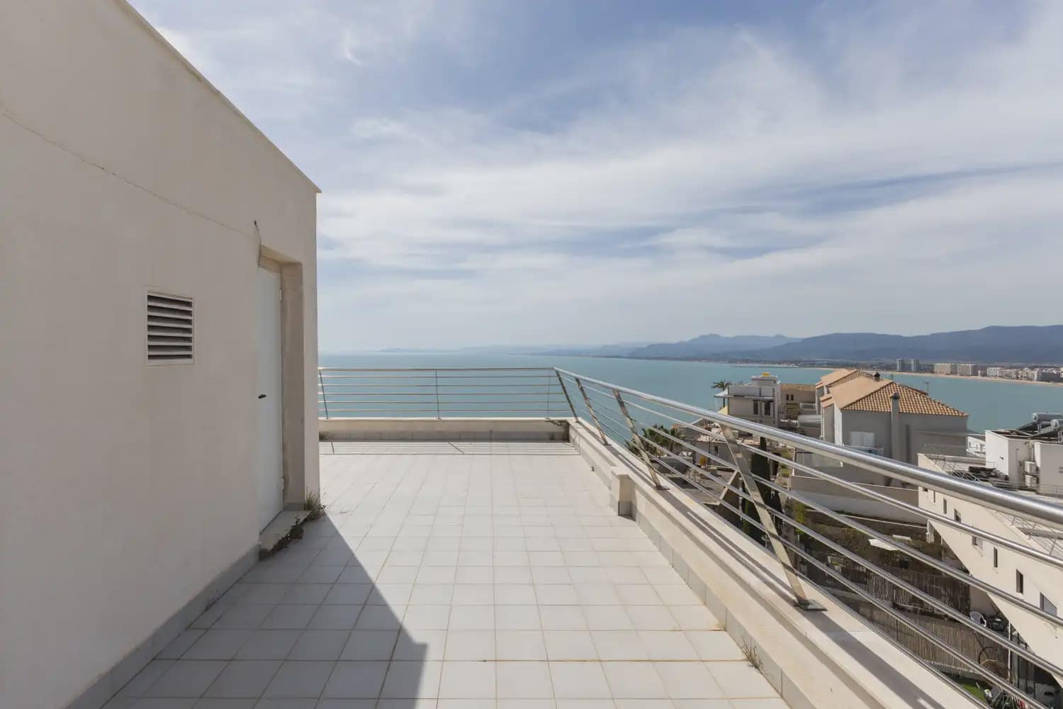 3 slaapkamer Villa te koop in Cullera met zwembad garage - € 500.000 (Ref: 9898124)