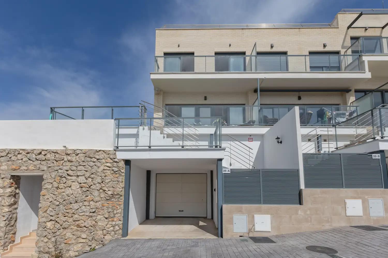 3 slaapkamer Villa te koop in Cullera met zwembad garage - € 500.000 (Ref: 9898124)