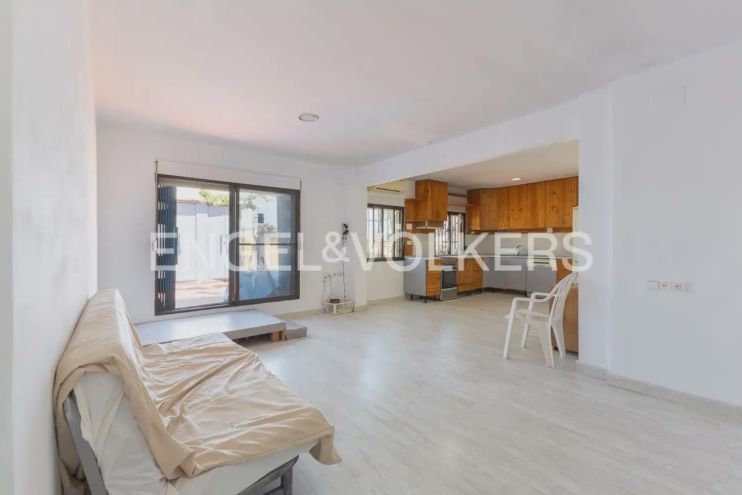 2 Zimmer Penthouse zu verkaufen in Valencia Stadt - 545.000 € (Ref: 9898125)