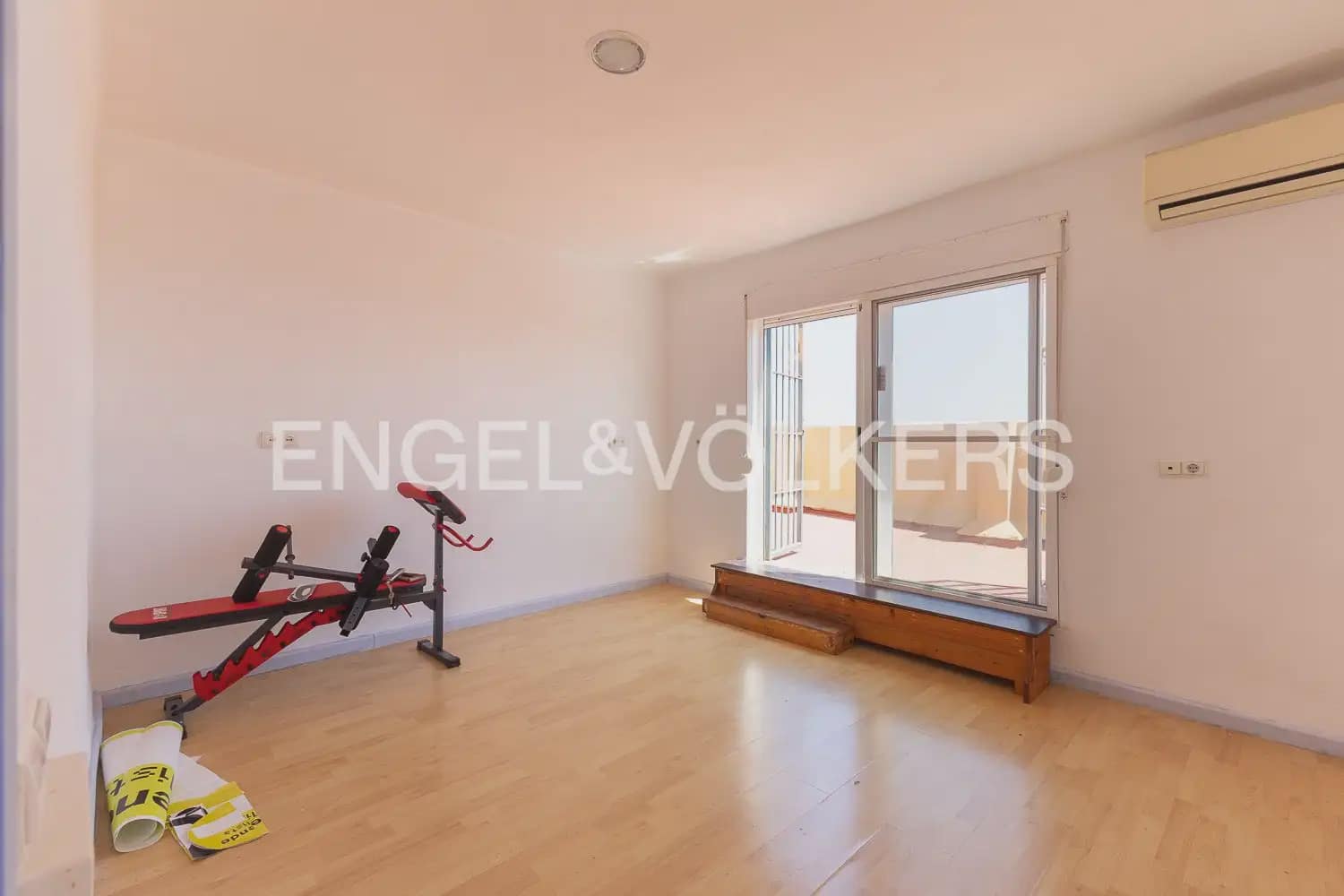 2 Zimmer Penthouse zu verkaufen in Valencia Stadt - 545.000 € (Ref: 9898125)