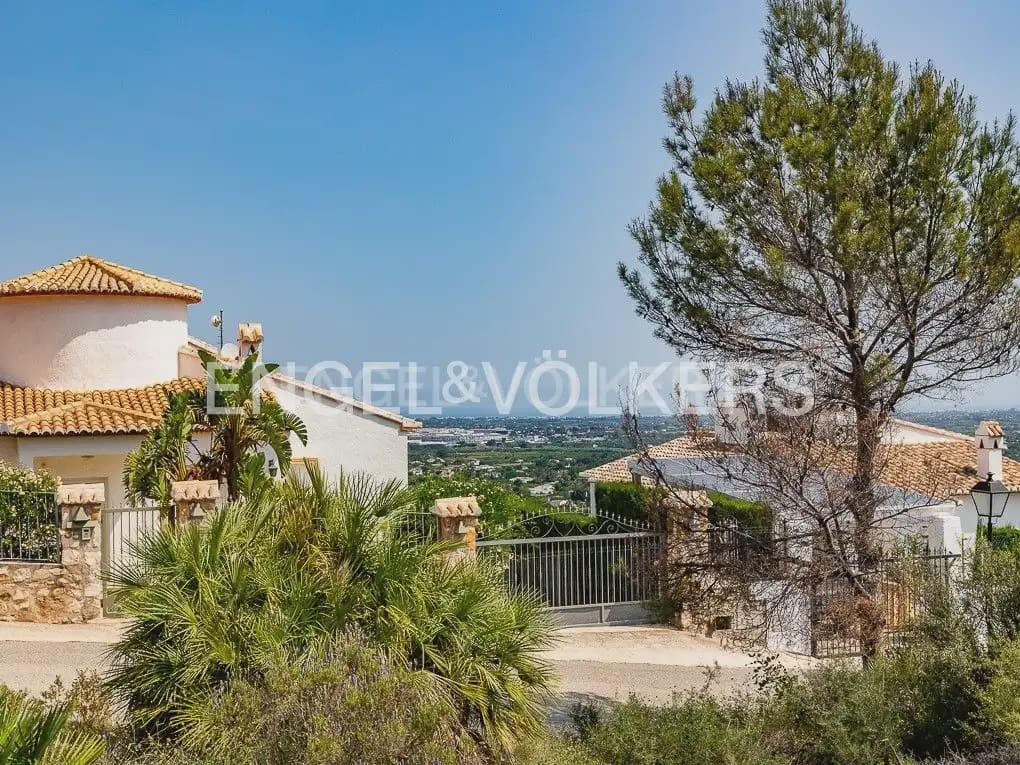 4 sovrum Villa till salu i Pedreguer med pool garage - 995 000 € (Ref: 9898126)