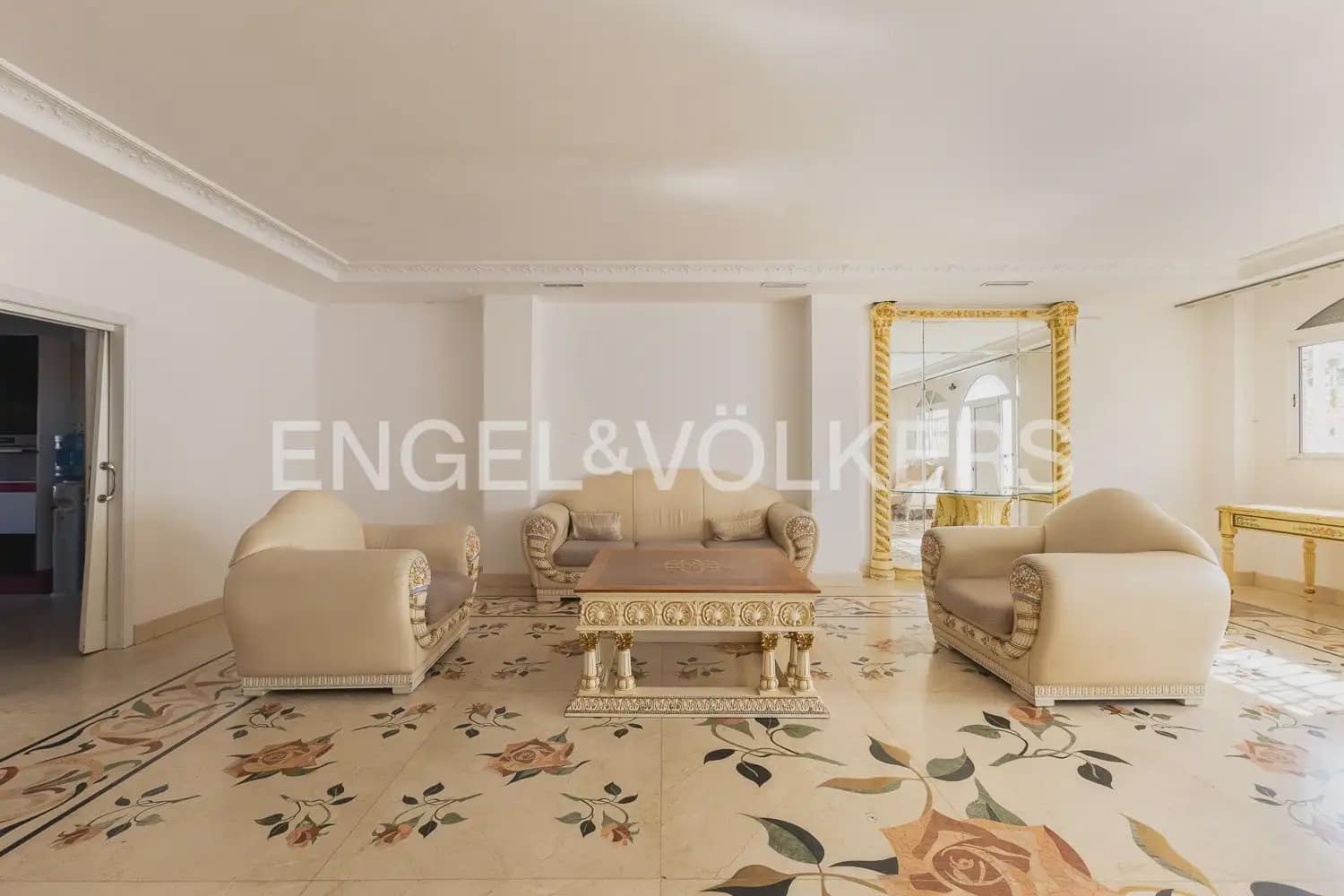 4 makuuhuone Paritalo myytävänä paikassa Valencia kaupunki - 820 000 € (Ref: 9898127)
