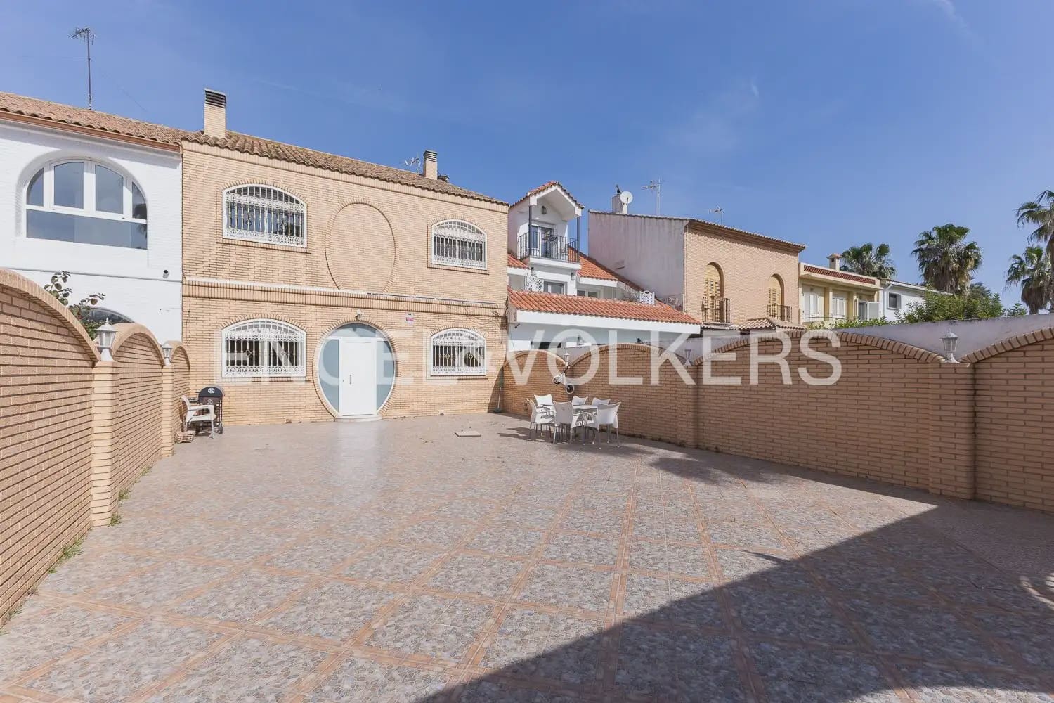 4 makuuhuone Paritalo myytävänä paikassa Valencia kaupunki - 820 000 € (Ref: 9898127)