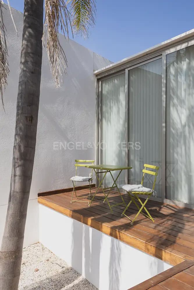 5 bedroom Villa for rent in Olocau with pool garage - € 4,000 (Ref: 9898128)