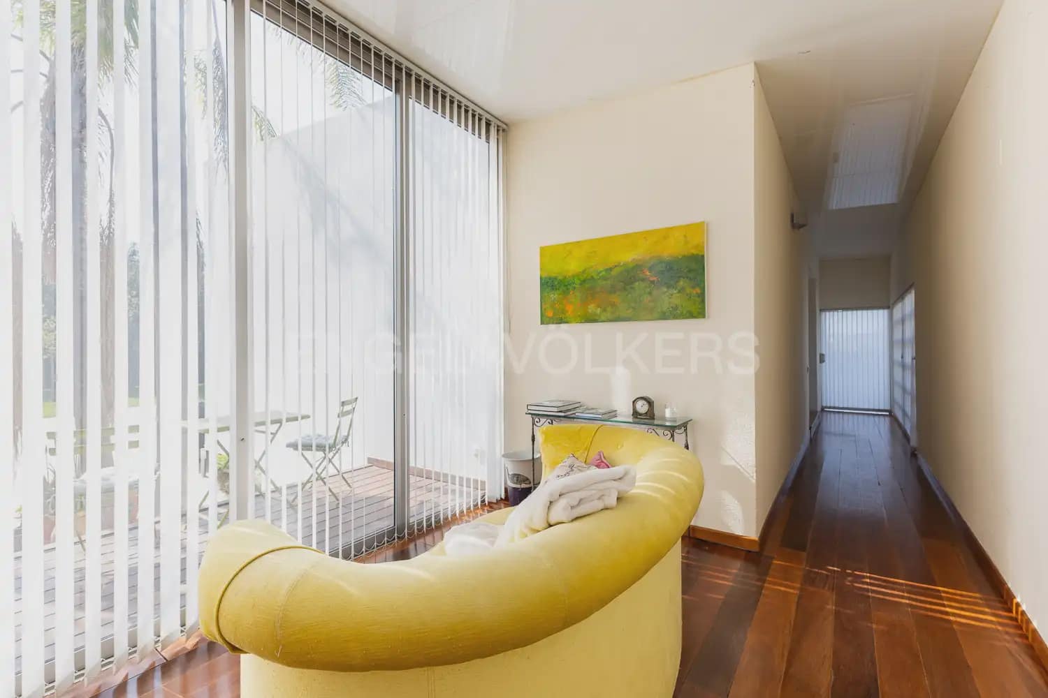 5 bedroom Villa for rent in Olocau with pool garage - € 4,000 (Ref: 9898128)