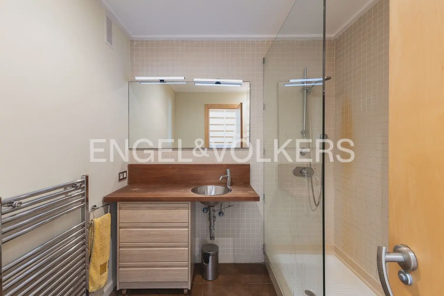 5 quarto Moradia em Banda para venda em Alboraya / Alboraia com garagem - 695 000 € (Ref: 9898130)