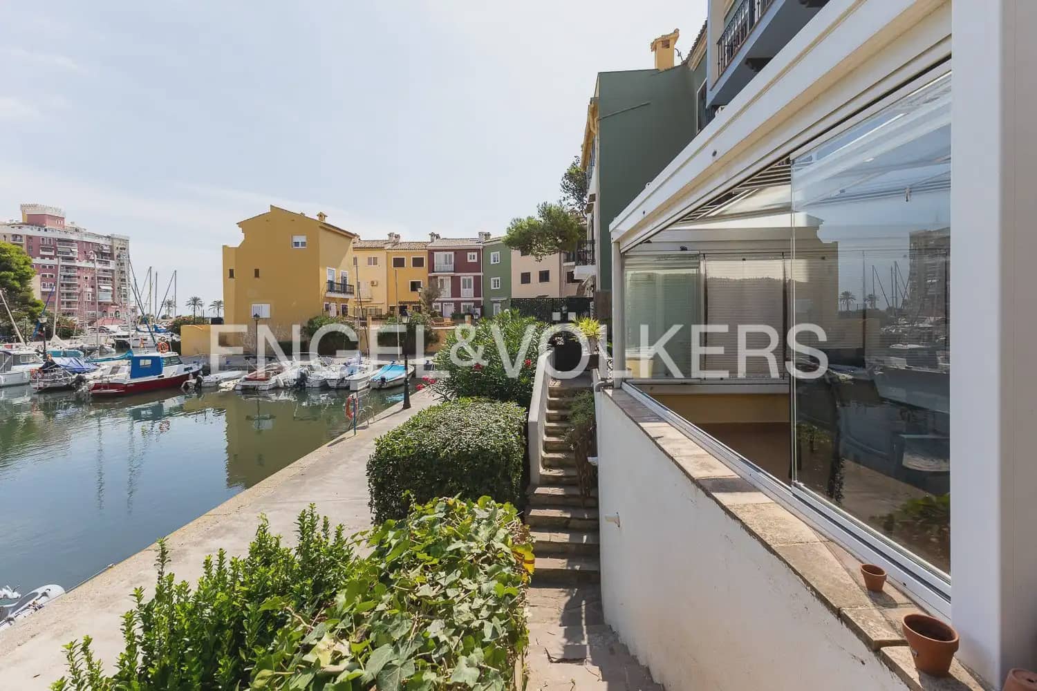 5 quarto Moradia em Banda para venda em Alboraya / Alboraia com garagem - 695 000 € (Ref: 9898130)