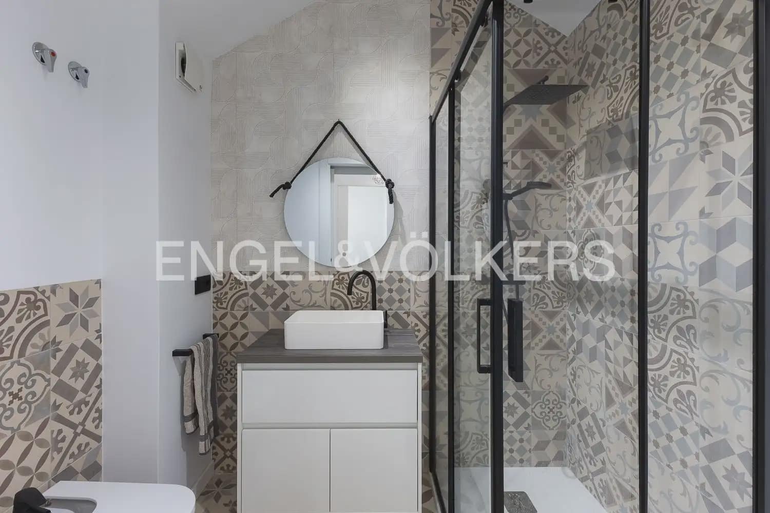 5 quarto Moradia em Banda para venda em Alboraya / Alboraia com garagem - 695 000 € (Ref: 9898130)