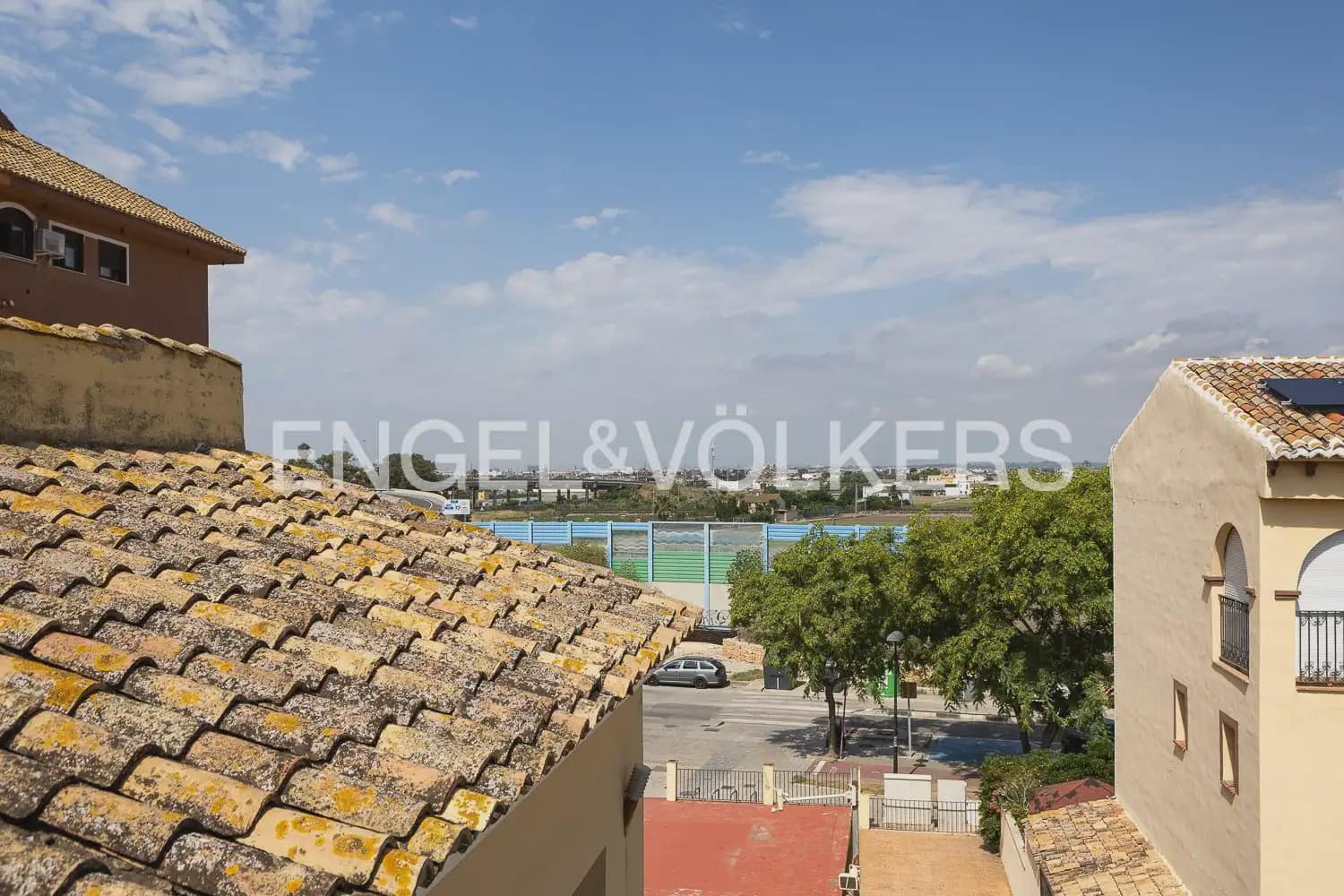 5 quarto Moradia em Banda para venda em Alboraya / Alboraia com garagem - 695 000 € (Ref: 9898130)
