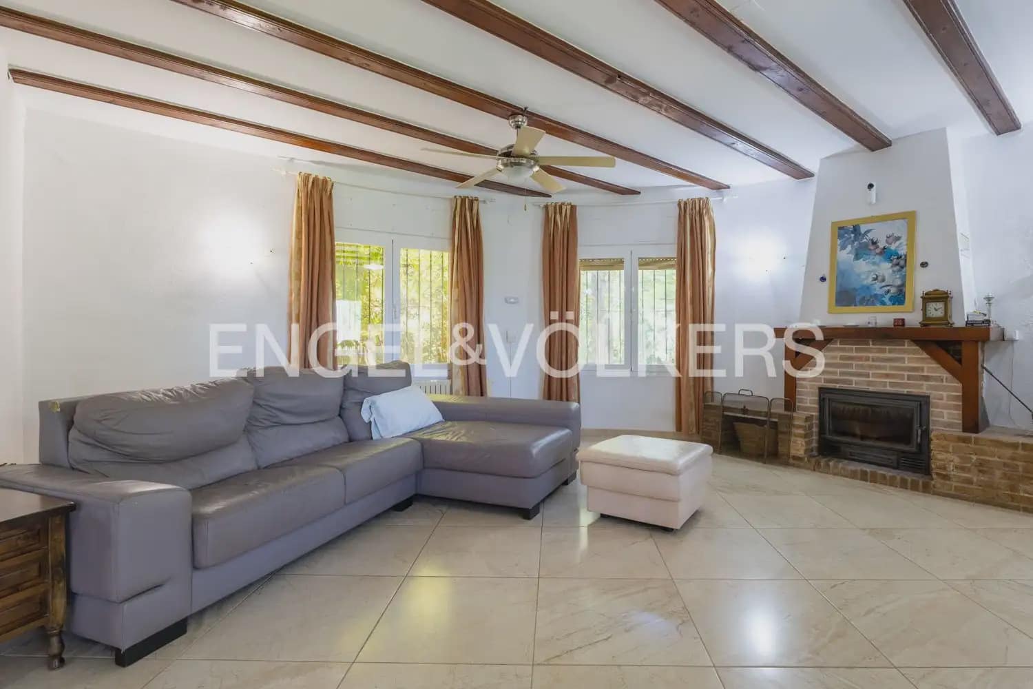 10 camera da letto Villa in vendita in Denia con piscina garage - 995.000 € (Rif: 9898131)