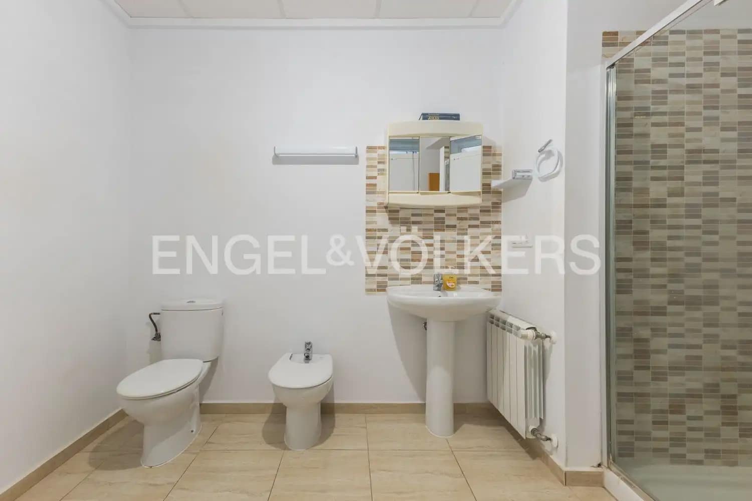 10 camera da letto Villa in vendita in Denia con piscina garage - 995.000 € (Rif: 9898131)