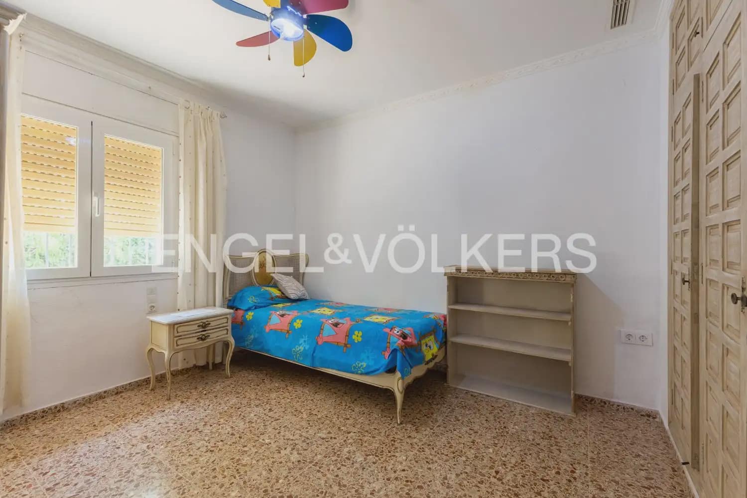 10 camera da letto Villa in vendita in Denia con piscina garage - 995.000 € (Rif: 9898131)