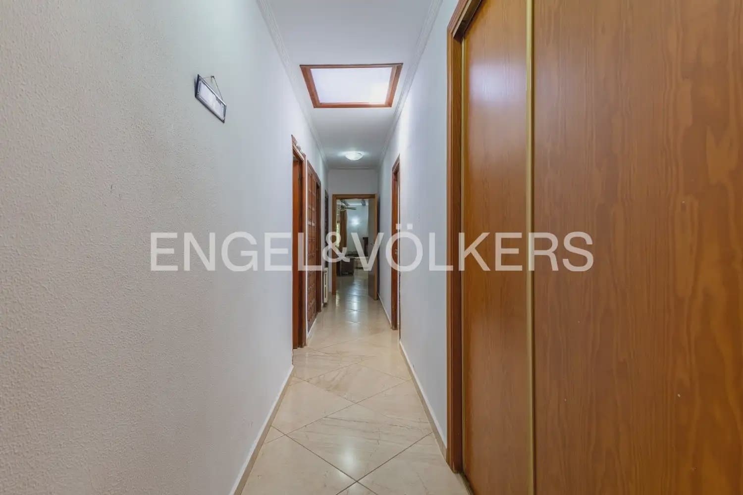 10 camera da letto Villa in vendita in Denia con piscina garage - 995.000 € (Rif: 9898131)