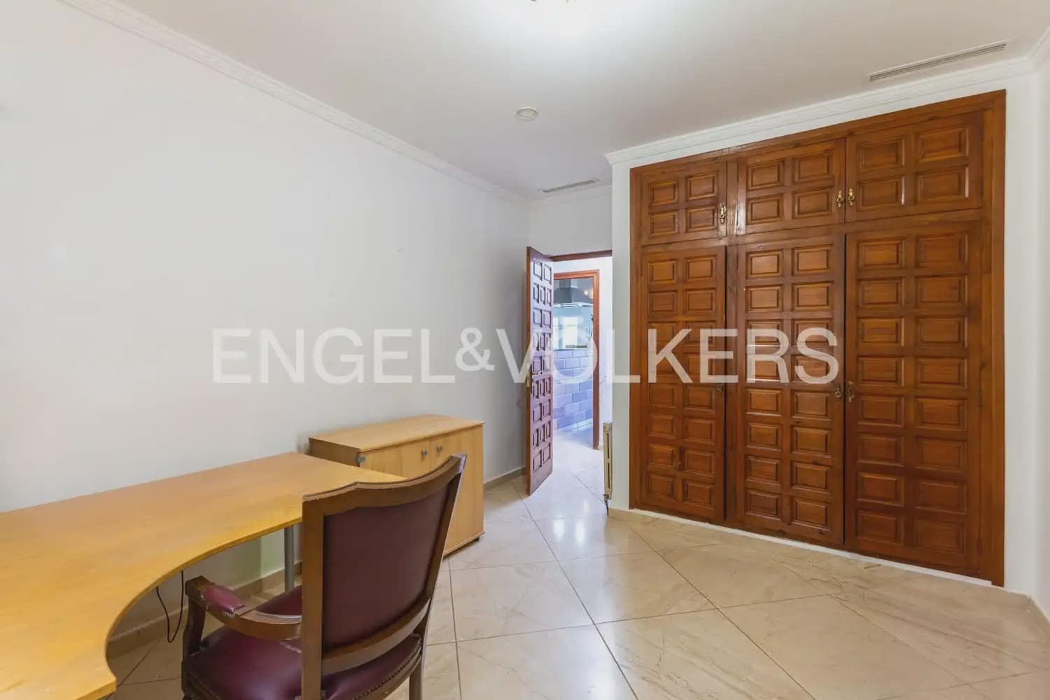 10 camera da letto Villa in vendita in Denia con piscina garage - 995.000 € (Rif: 9898131)