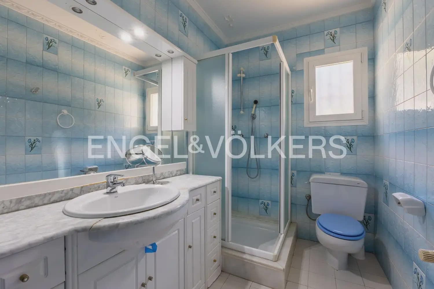 10 camera da letto Villa in vendita in Denia con piscina garage - 995.000 € (Rif: 9898131)