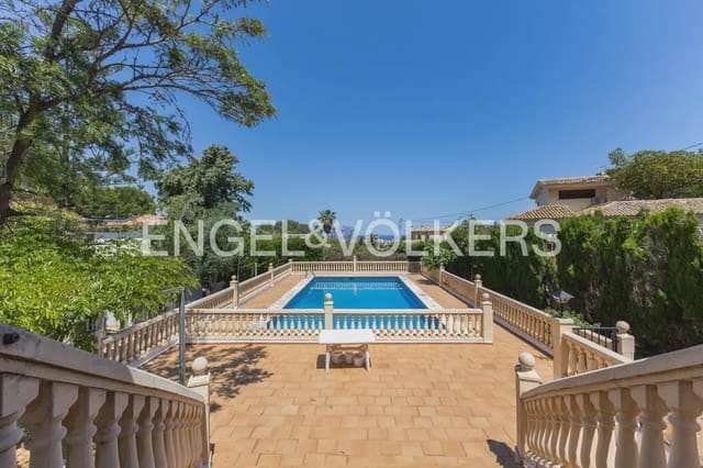 10 camera da letto Villa in vendita in El Montgó, Dénia con piscina garage - 995.000 € (Rif: 9898131)