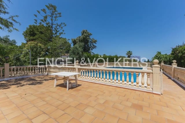 10 camera da letto Villa in vendita in El Montgó, Dénia con piscina garage - 995.000 € (Rif: 9898131)