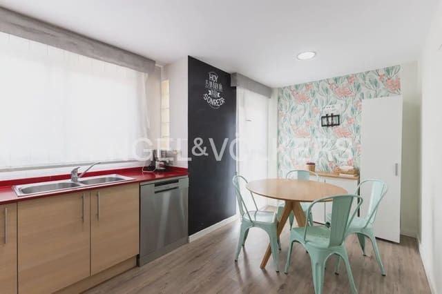 Adosado de 3 habitaciones en Vila-real en venta con piscina garaje - 265.000 € (Ref: 9898132)