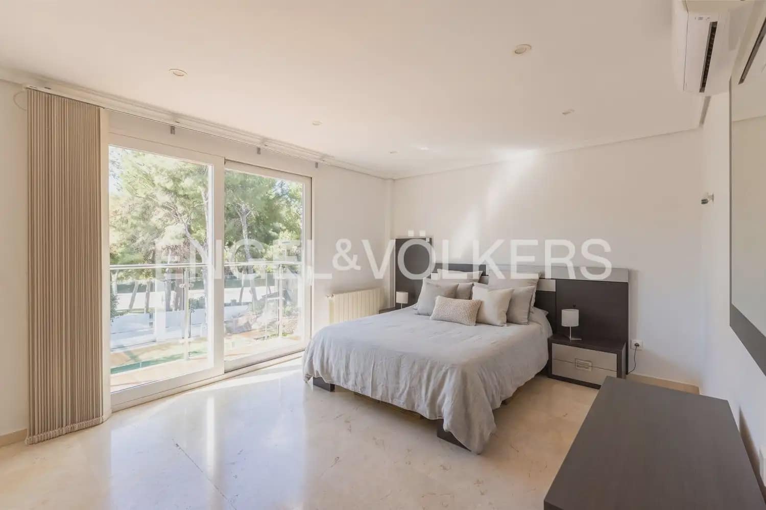 Chalet de 6 habitaciones en Puçol en venta con piscina garaje - 1.390.000 € (Ref: 9898133)