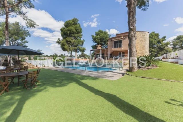 Chalet de 6 habitaciones en Puçol en venta con piscina garaje - 1.390.000 € (Ref: 9898133)