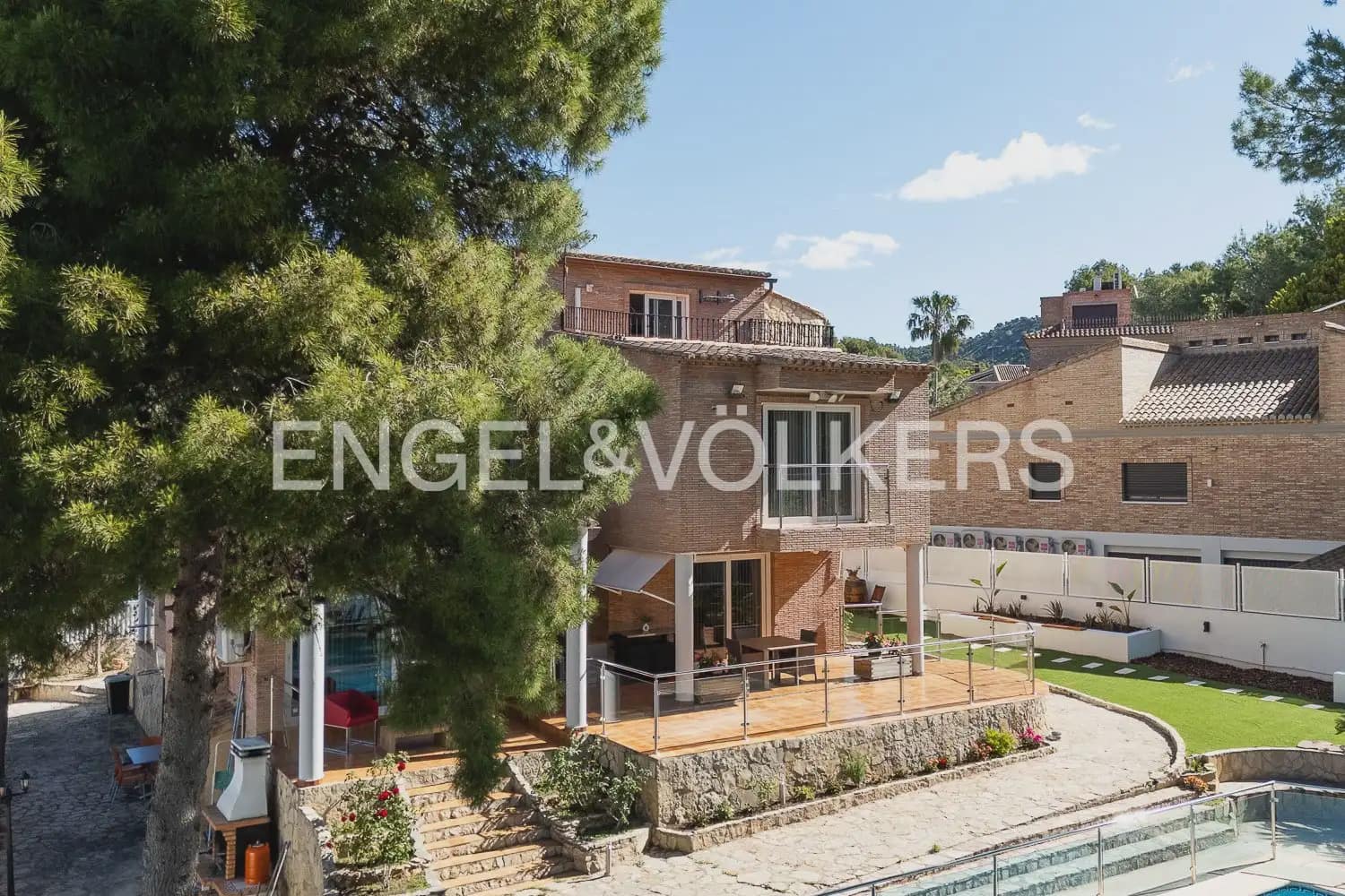 Chalet de 6 habitaciones en Puçol en venta con piscina garaje - 1.390.000 € (Ref: 9898133)