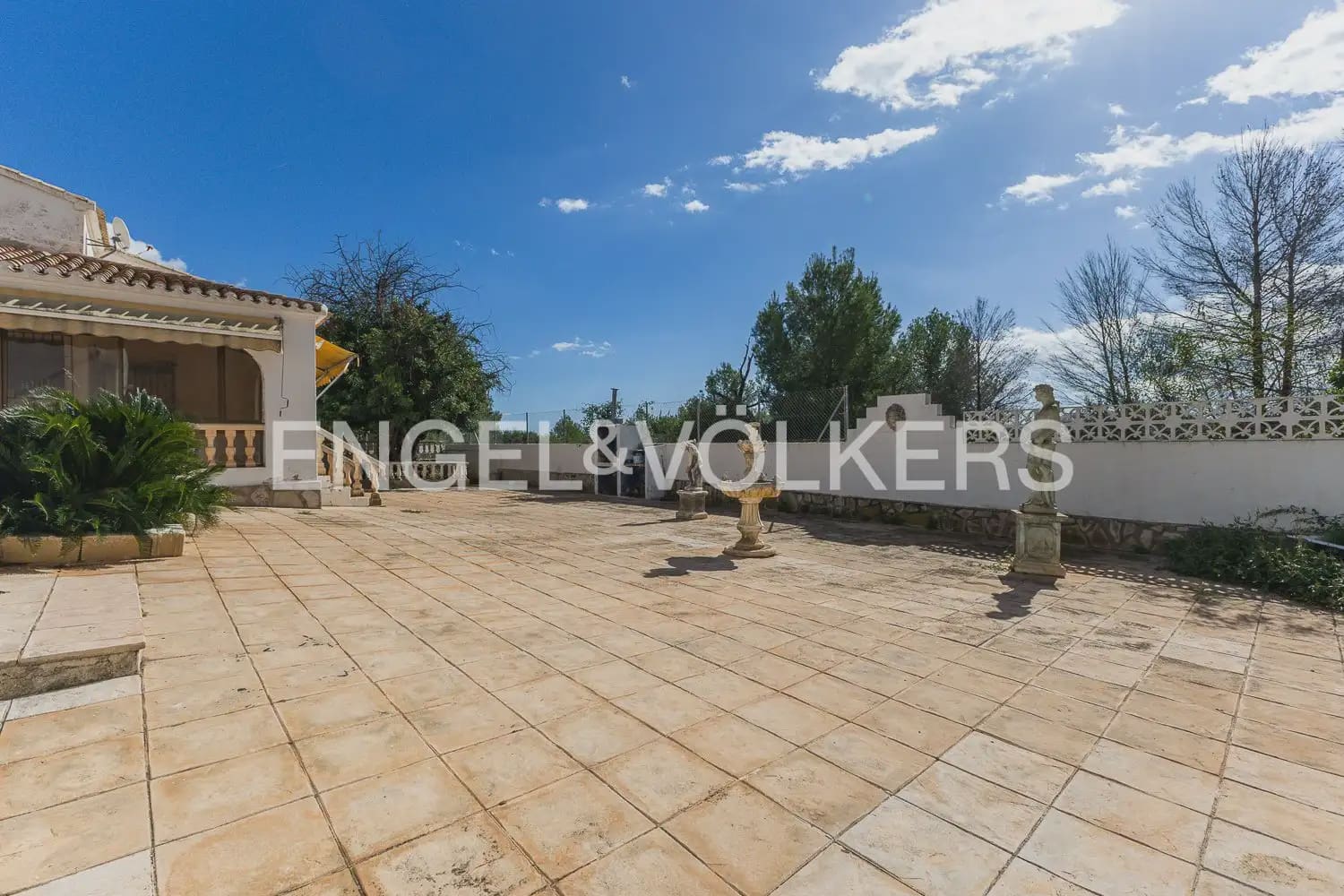 4 chambre Villa/Maison à vendre à Denia avec piscine garage - 595 000 € (Ref: 9898138)