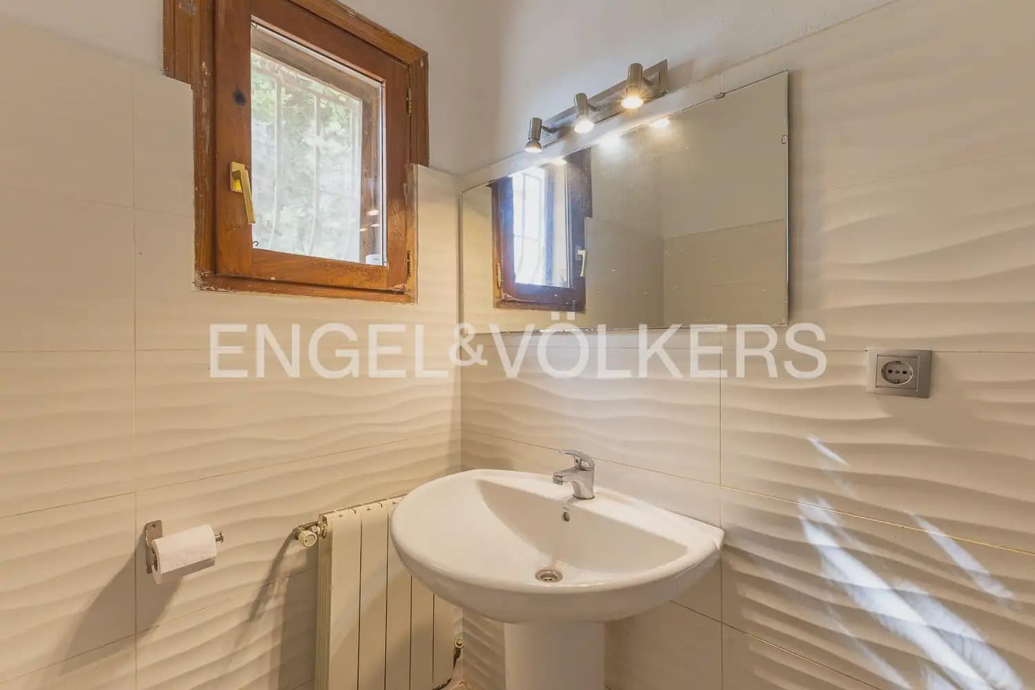 4 chambre Villa/Maison à vendre à Denia avec piscine garage - 595 000 € (Ref: 9898138)