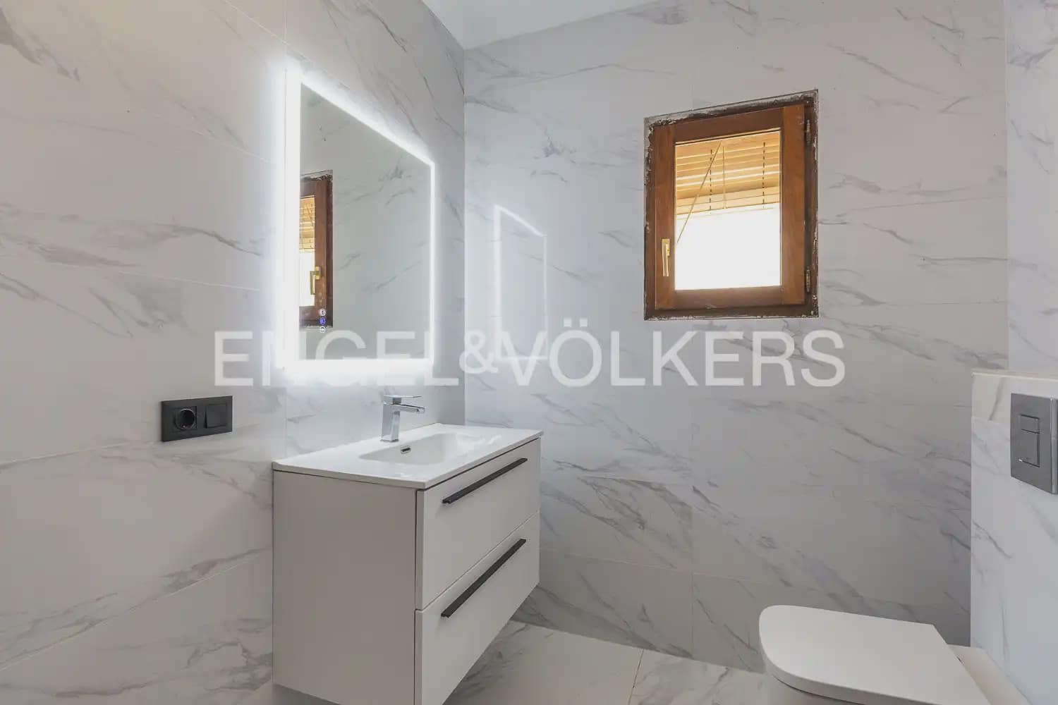 4 chambre Villa/Maison à vendre à Denia avec piscine garage - 595 000 € (Ref: 9898138)