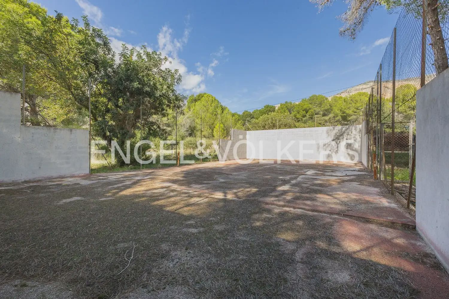 4 chambre Villa/Maison à vendre à Denia avec piscine garage - 595 000 € (Ref: 9898138)