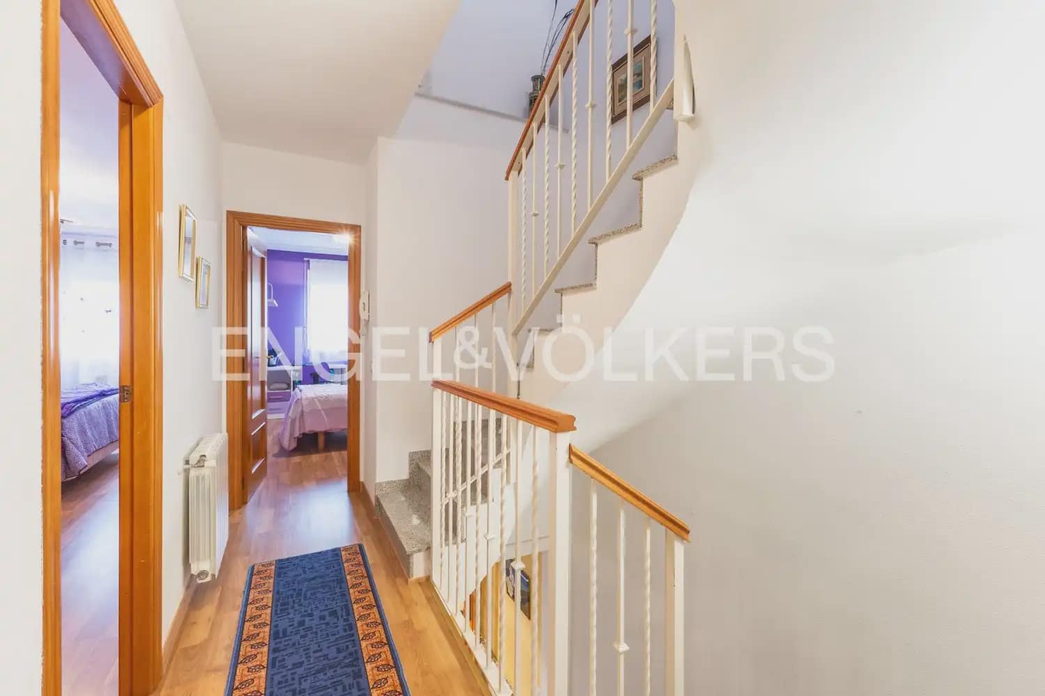 5 bedroom Townhouse for sale in La Pobla de Farnals with garage - € 379,000 (Ref: 9898140)