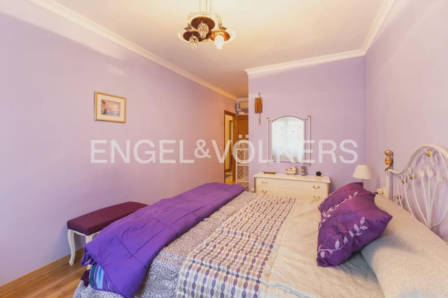 5 bedroom Townhouse for sale in La Pobla de Farnals with garage - € 379,000 (Ref: 9898140)