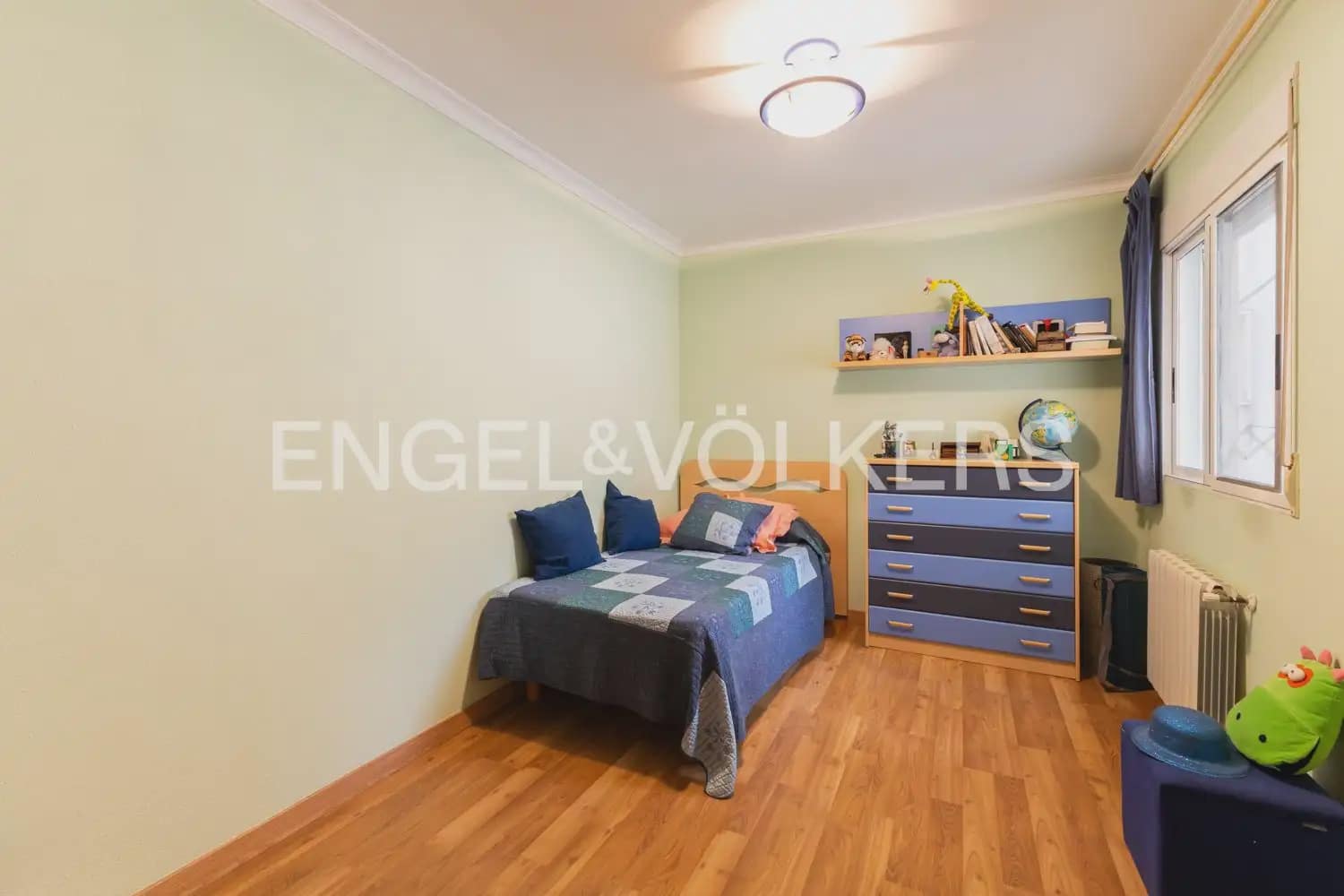 5 bedroom Townhouse for sale in La Pobla de Farnals with garage - € 379,000 (Ref: 9898140)