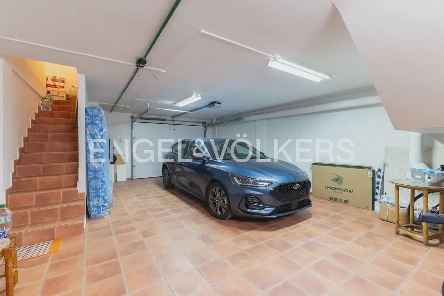 5 bedroom Townhouse for sale in La Pobla de Farnals with garage - € 379,000 (Ref: 9898140)