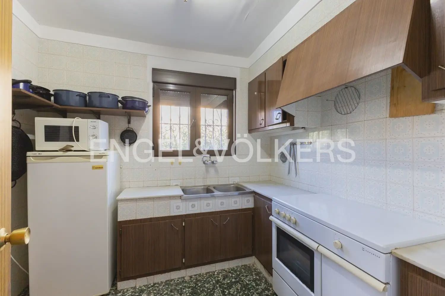 6 quarto Moradia para venda em Vinaros com piscina garagem - 375 000 € (Ref: 9898141)