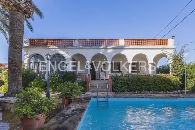 6 chambre Villa/Maison à vendre à Vinaròs avec piscine garage - 375 000 € (Ref: 9898141)