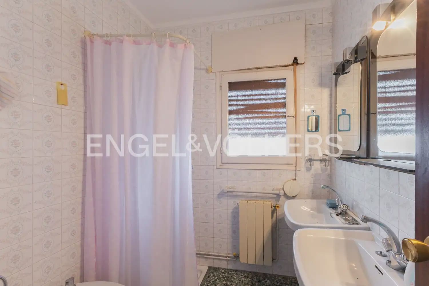 6 quarto Moradia para venda em Vinaros com piscina garagem - 375 000 € (Ref: 9898141)