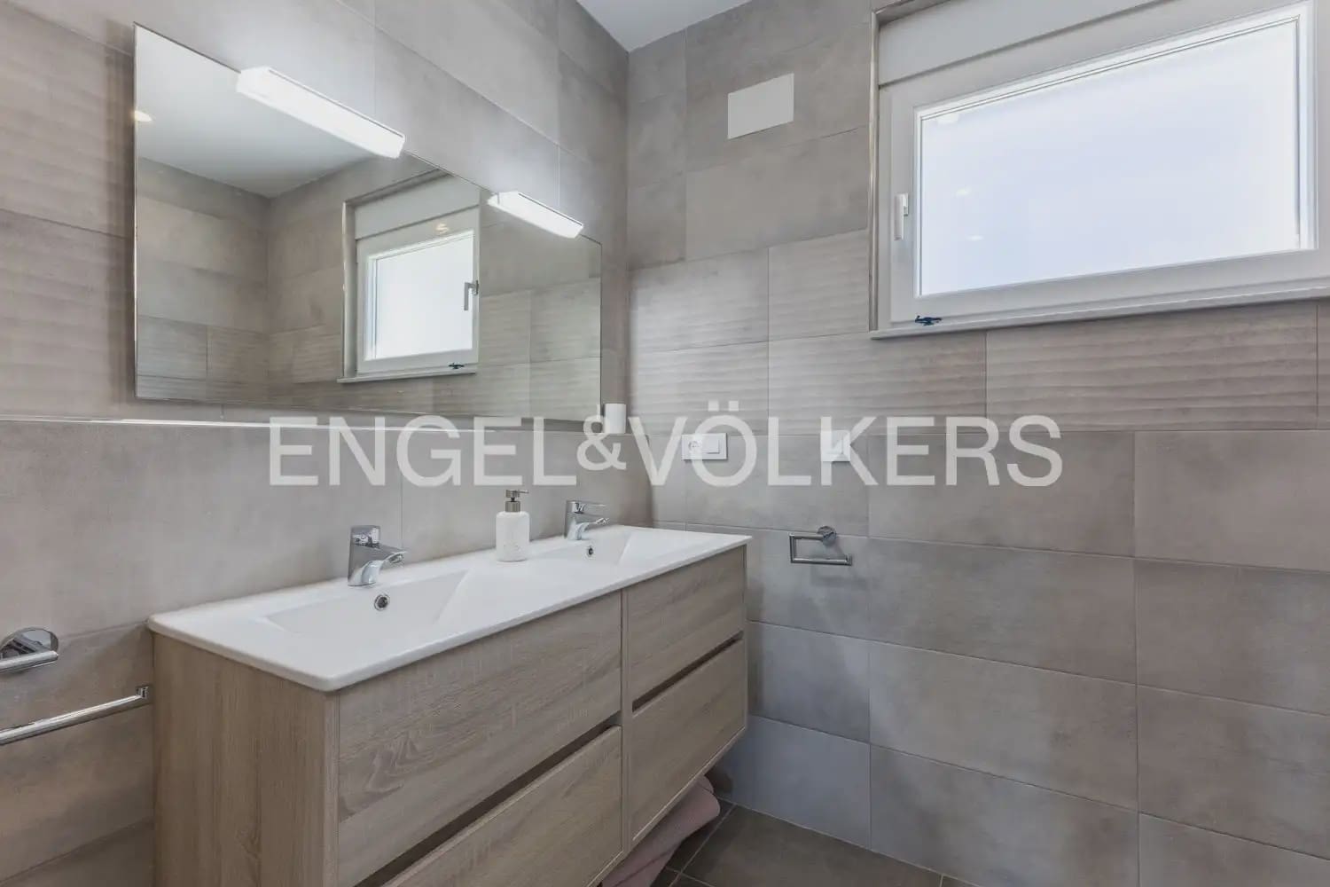 4 soveværelse Villa til salg i Denia med swimmingpool garage - € 1.199.000 (Ref: 9898142)