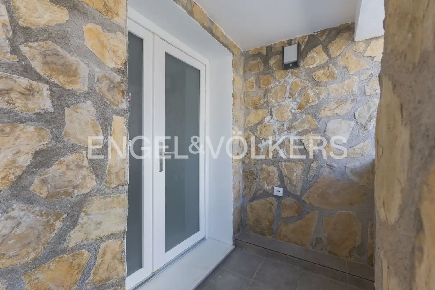 4 soveværelse Villa til salg i Denia med swimmingpool garage - € 1.199.000 (Ref: 9898142)